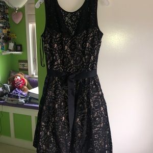 Black and cream short homecoming / prom dress